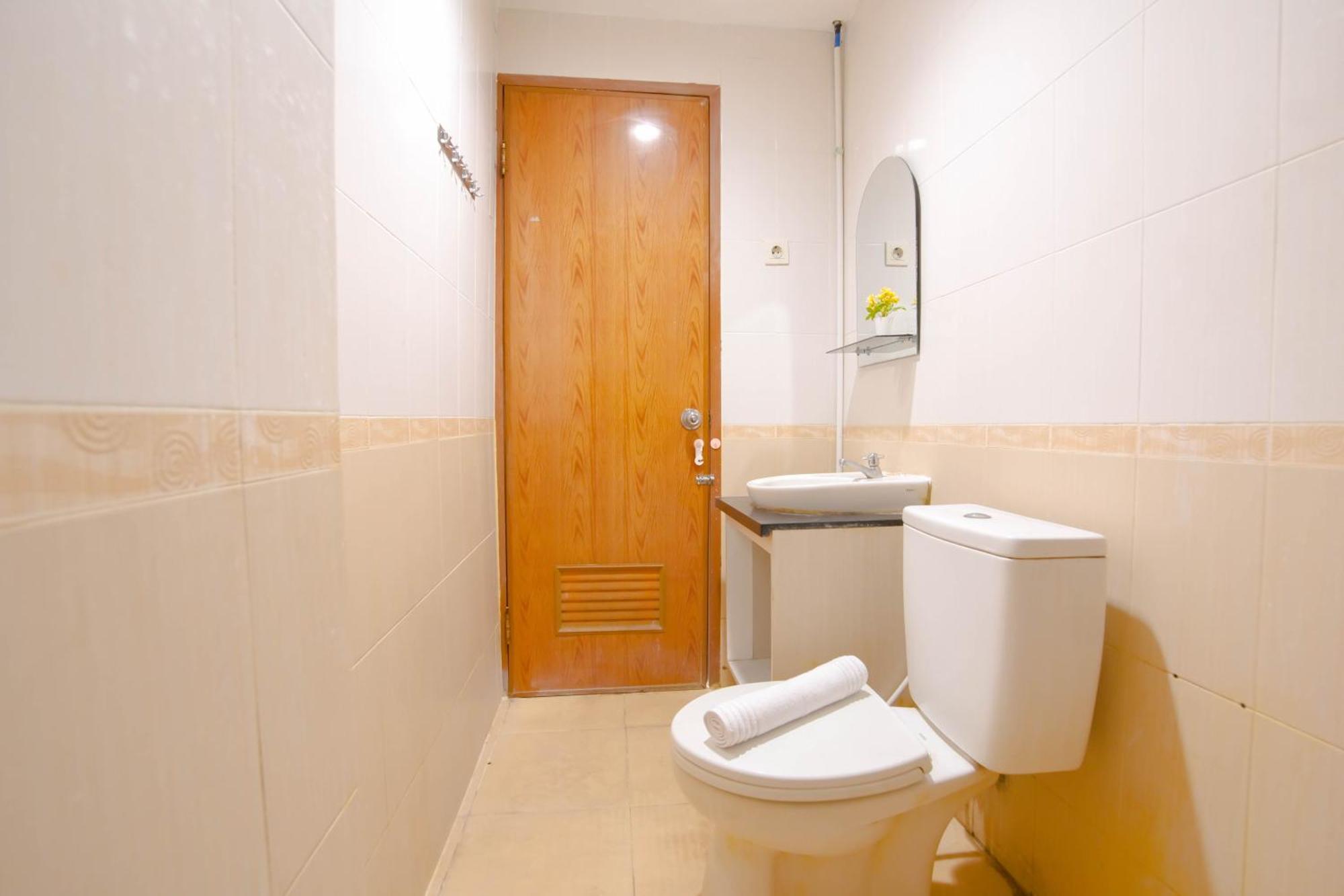 Apartemen Casablanca Mansion Giacarta Esterno foto